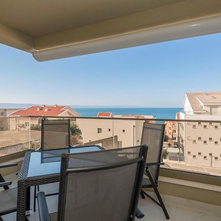 Stunning Apartment In Tucepi With Kitchen 外观 照片